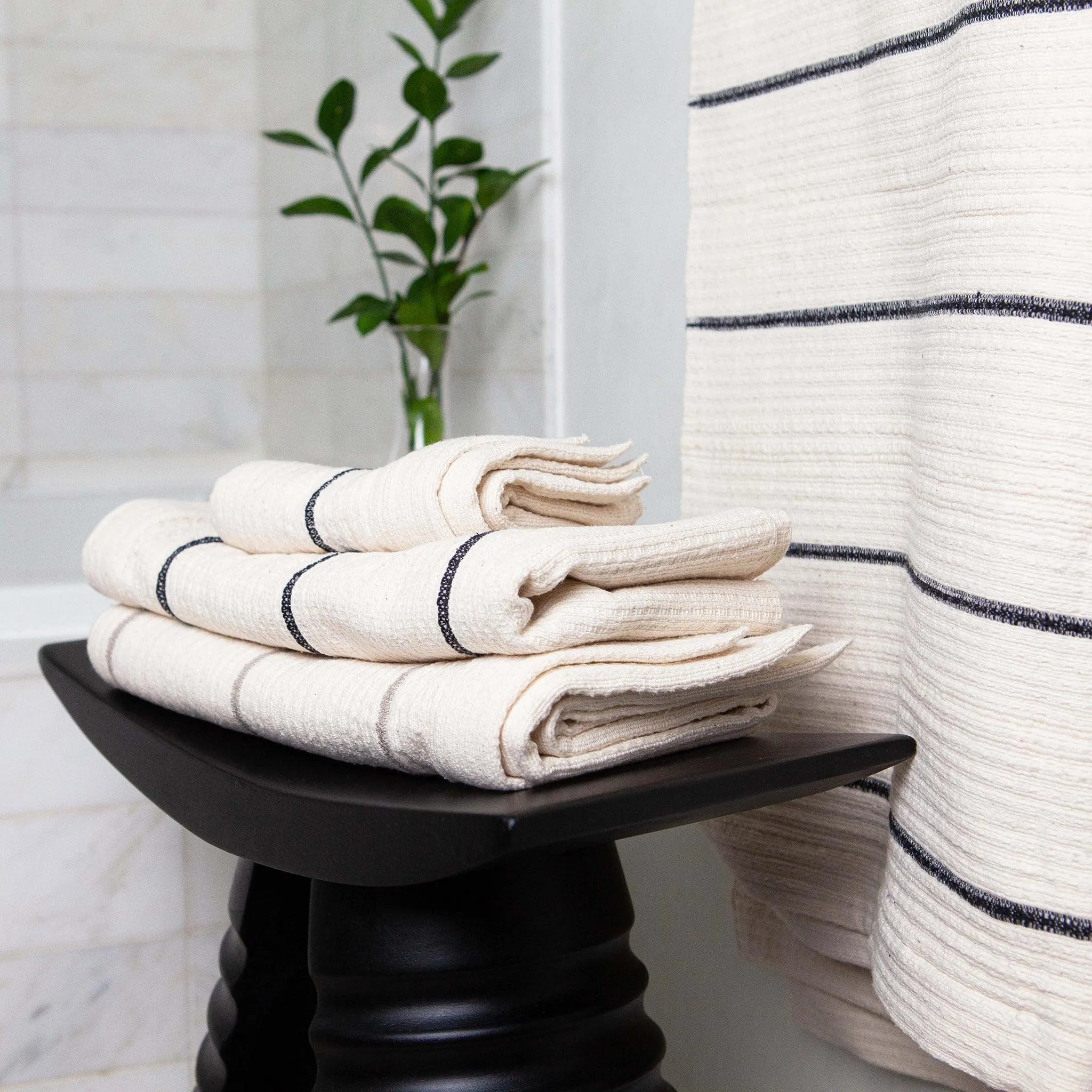 Addis Gray Guest Hand Towels Set 2