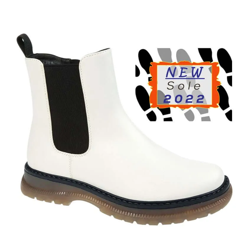 Jessica White Chunky Ladies Boots