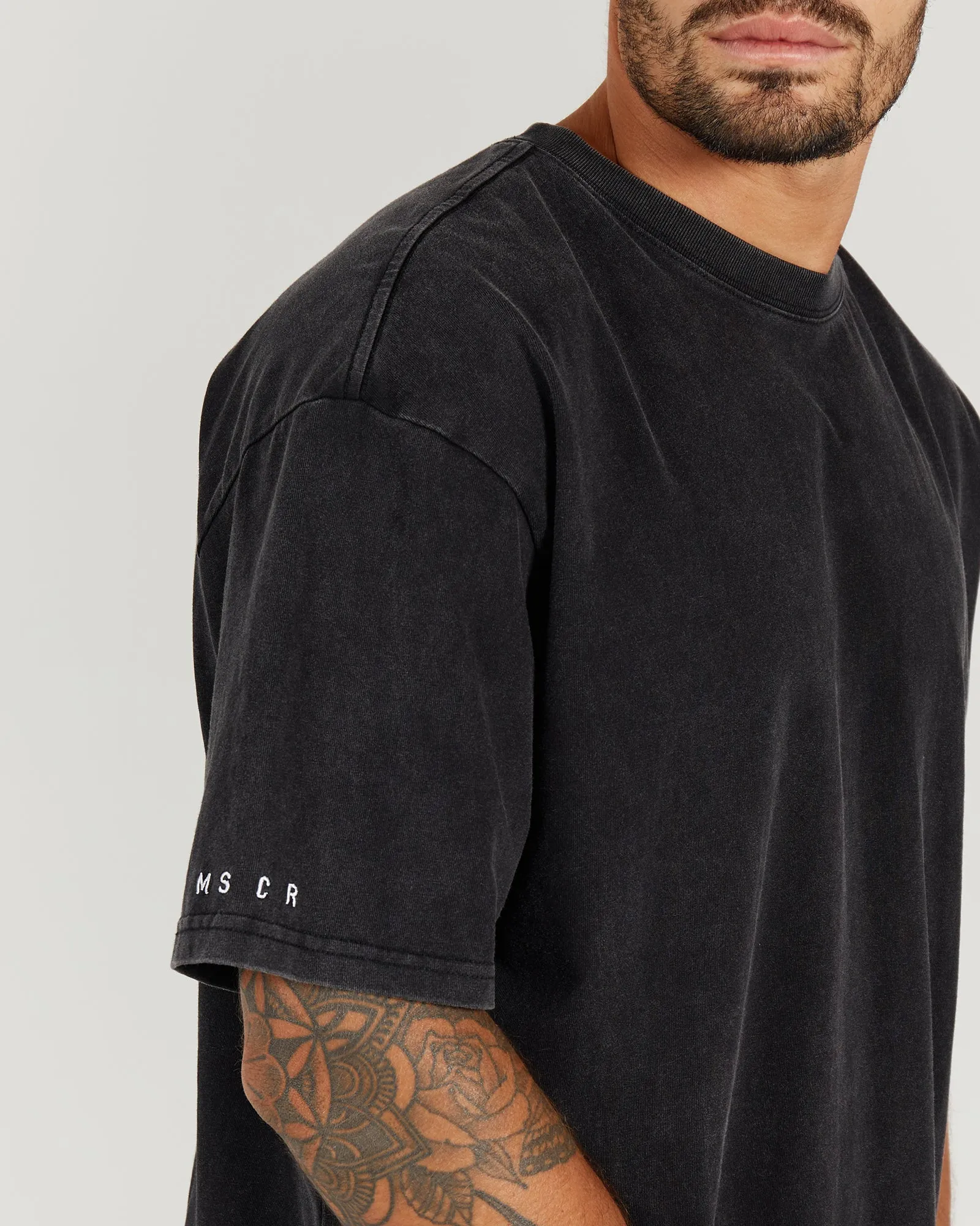 MEN'S OVERSIZED TEE - WASHED BLACK