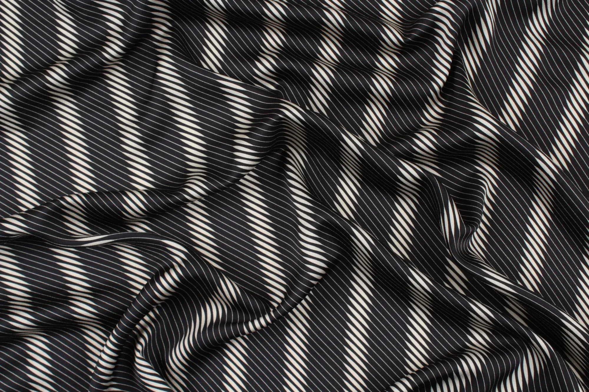 Printed Crepe - Moiré Stripes