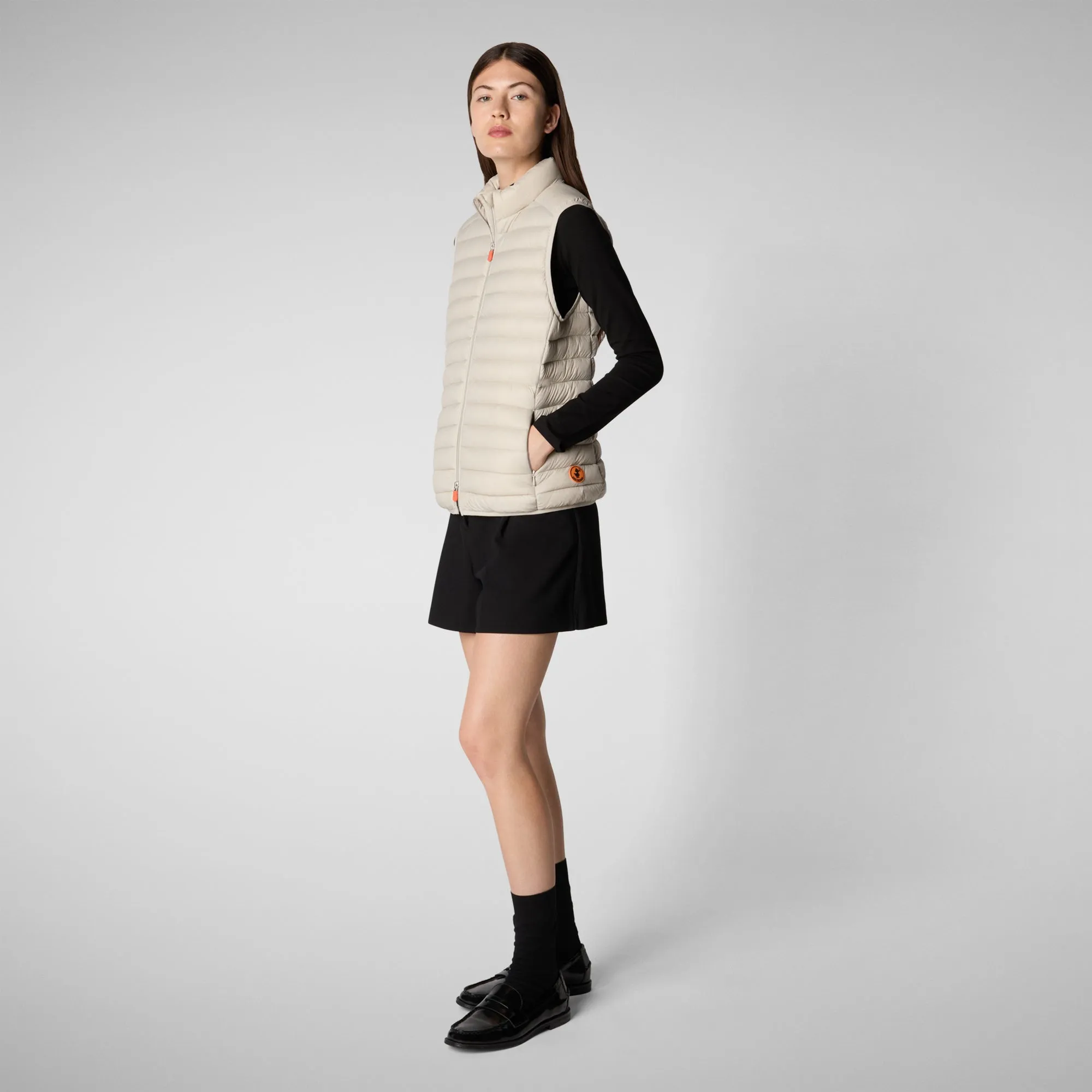 Woman's quilted vest Charlotte in rainy beige